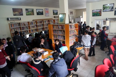 Erganililerin Kütüphane Talebi