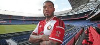 FEYENOORD - Hollanda Ekibi Bonservisini De Alıyor
