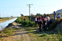 İNTIHAR - Sulama Kanalına Düşen Kadının Cesedi 4 Km Uzaklıkta Bulundu