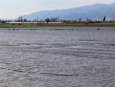 Başkan Özakcan; 'Çiftçinin Sorununun Giderilmesi İçin Fazlasıyla Çalışmaya Hazırız”