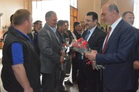 YILLIK İZİN - Başkan Genç İşçilerin Bayramını Kutladı