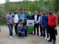 SİLAH FABRİKASI - Basketbol Turnuvasına Katılan Sporcular Bahşılı'da Çam Dikti