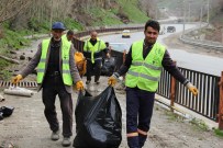 SİGARA İZMARİTİ - Bitlis Belediyesi'nin Temizlik Faaliyetleri