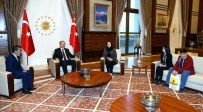 Erdoğan, Özgecan'ın Ailesini Kabul Etti