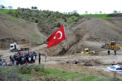 Gölet İnşaatı Dualarla Başladı