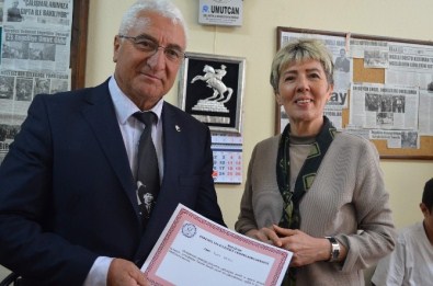 Köy Muhtarından Örnek Bağış