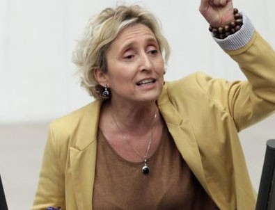 CHP Melda Onur'un üstünü çizdi