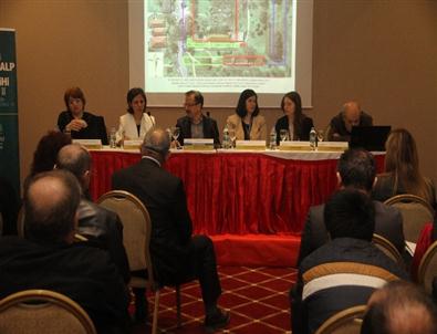 Sempozyumda İzmit Kağıt Fabrikası’nın İzmir’e Kaçırılış Hikayesi Anlatıldı