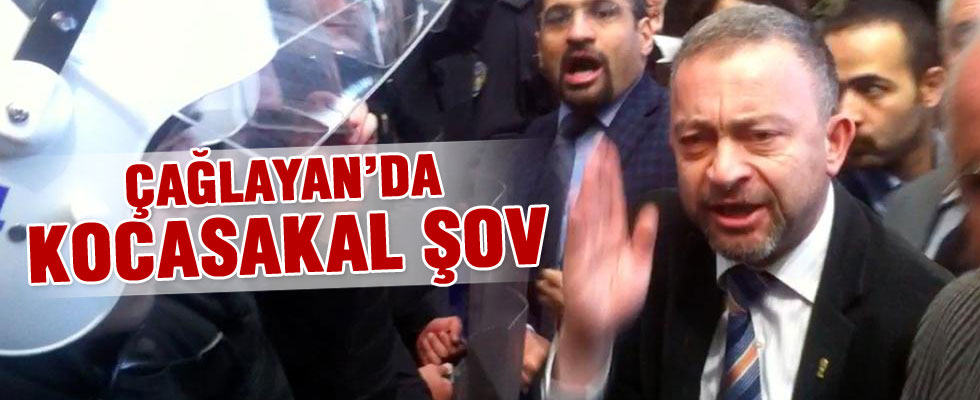 Ümit Kocasakal üstünü aratan avukata tepki gösterdi