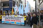 SELIM CEBIROĞLU - Yalova’da Ölen Öğretmen İçin 4 Sendikadan Protesto Yürüyüşü