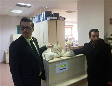 Bağımsız Adayın 'Ağır” Protestosu