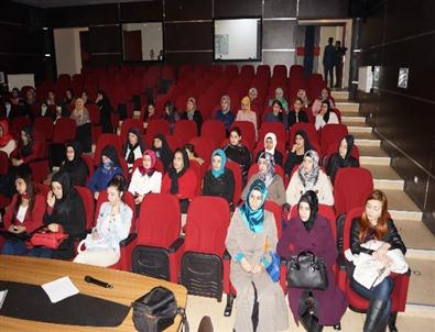 Cizre’de Kadınlara Kanser ve Kanserle Mücadelenin Önemi Anlatıldı