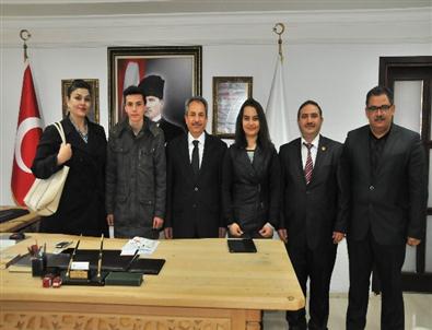 Tübitak Birincisi Ekip’ten Başkan Akkaya’ya Ziyaret