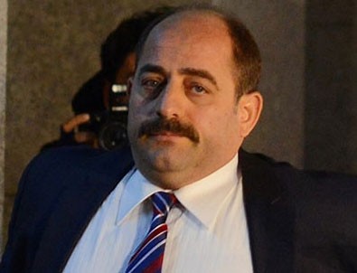 Zekeriya Öz’ün tweet davaları