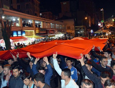 Bilecik'teki ''Bayrak Asma'' gerginliği