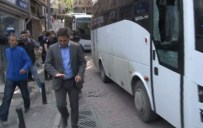 AYKUT ERDOĞDU - CHP'li Vekil Araç Camını Kırdı