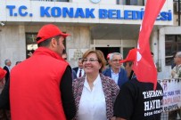 İŞÇİ MAAŞI - Konak'ta 1 Mayıs'a Kol Kola Kutlama