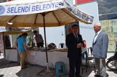 Öğrenciler Yararına Kermes