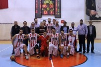 Yalova Belediyespor Dörtlü Finallerde