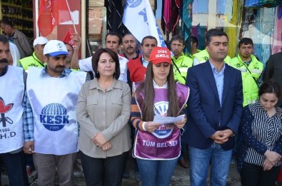 Yüksekova'da 1 Mayıs Kutlaması