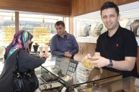 Anneler Günü Esnafı Da Sevindirdi