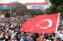 Başbakan Davutoğlu Adana'da