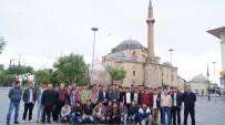 Başkan Acehan, Öğrencilerin Konya Gezisine Eşlik Etti