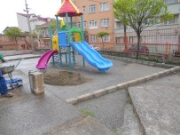 SARAYBAHÇE - İzmit Belediyesi'nden Anaokuluna Oyun Alanı