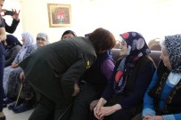 Jandarmadan, Annelere 12 Bin Karanfil