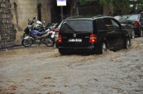 Kilis'te Sağanak Yağmur