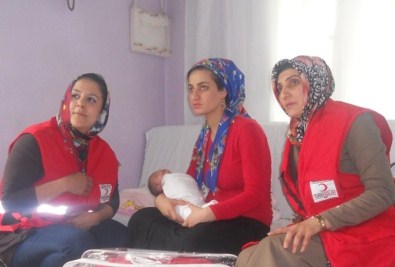 Kızılay Anneleri Unutmadı