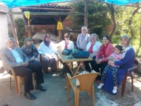 MHP'li Kadınlardan Şehit Annelerine Ziyaret