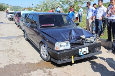 Modifiye Araçlar Zincirleme Şekilde Birbirine Girdi