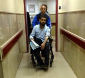 Motosiklet Devrildi Açıklaması İki Yaralı