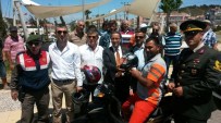 Motosiklet Sürücülerine 100 Adet Kask Dağıtıldı