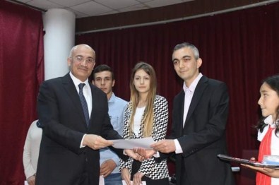 Oyuncak Acısı Yarışmada Birinci Yaptı