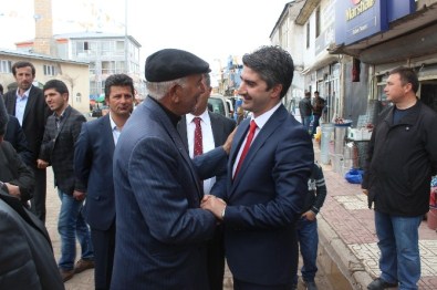 Tarıkdaroğlu Karayazı'da Zaferi İşaret Etti