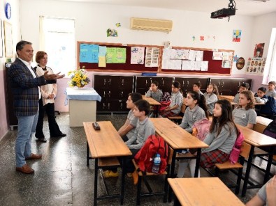 Ümit Uysal'dan Öğrencilere Belediyecilik Dersi