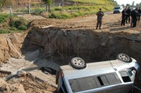 Öğrenci Servisi Su Kanalına Düştü Açıklaması 1 Ölü, 5 Yaralı