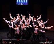 BARITON - Antdob Sahnesindeki Son Temsil 'Türküyem”