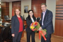 TUNCER BAKıRHAN - HDP Eş Genel Başkanı Figen Yüksekdağ Siirt Belediyesi'ni Ziyaret Etti