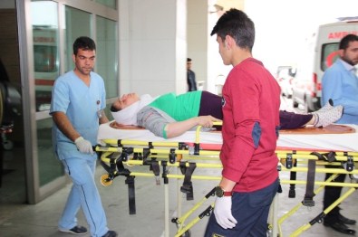 Karaman'da İşçi Servisi Yoldan Çıktı Açıklaması 22 Yaralı