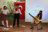 MEHMET KÜÇÜK - Öğrencilerden Engelliler Haftası Gösterisi