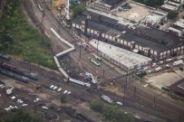 PHILADELPHIA - ABD'deki Tren Kazası
