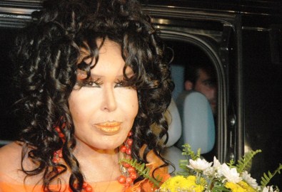 Bülent Ersoy'dan Kenan Evren Çıkışı