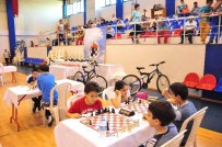 MEHMET ALI ÇALKAYA - Genç Satranççılar Balçova'da Buluştu