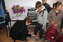 YENİ KIYAFET - İstanbul'dan, Başkale'ye Yardım Eli