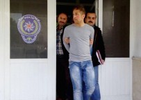 ASKER KAÇAĞI - Merzifon'da 17 Farklı Suçtan Aranan Asker Kaçağı Yakalandı