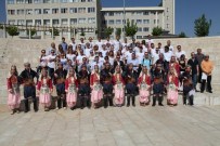 KıNıKLı - Polonyalı Efelerden Zeybek Oyunu