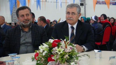 Tatvan'da Anneler Günü Programı Düzenlendi